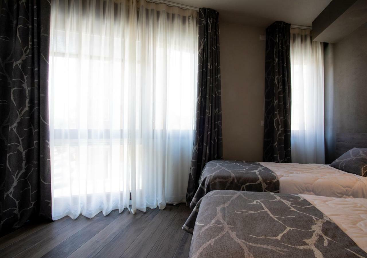 Astoria Living Apartments Bologna Kültér fotó